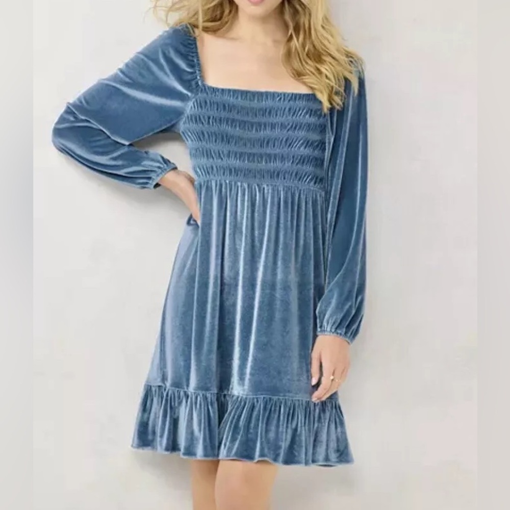 LC Lauren Conrad Velvet Smocked Mini Dress Size Small